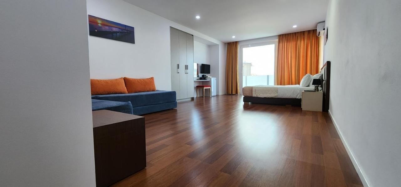 3B Suites Boutique Hotel Sarande Exterior photo