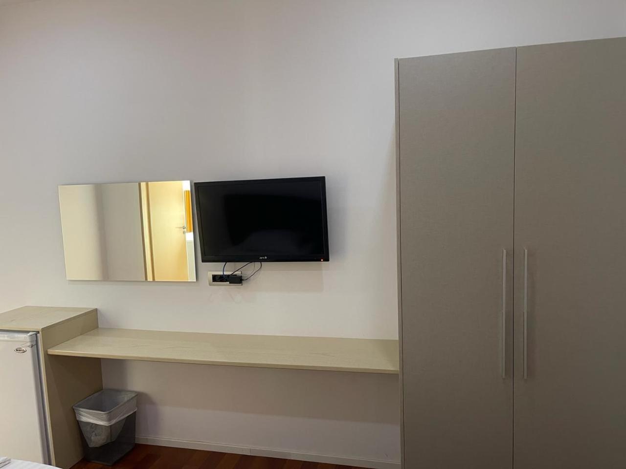3B Suites Boutique Hotel Sarande Exterior photo